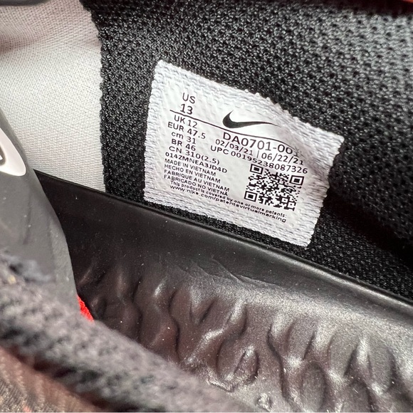 Nike Men’s React Vapor Ultrafly Elite 4 Men’s Baseball Cleat - Picture 6 of 8